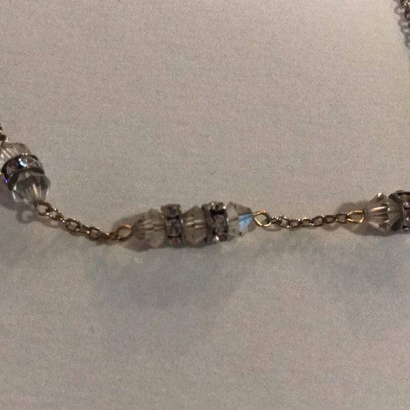 Elegant Beautiful Necklace - Picture 8 of 10